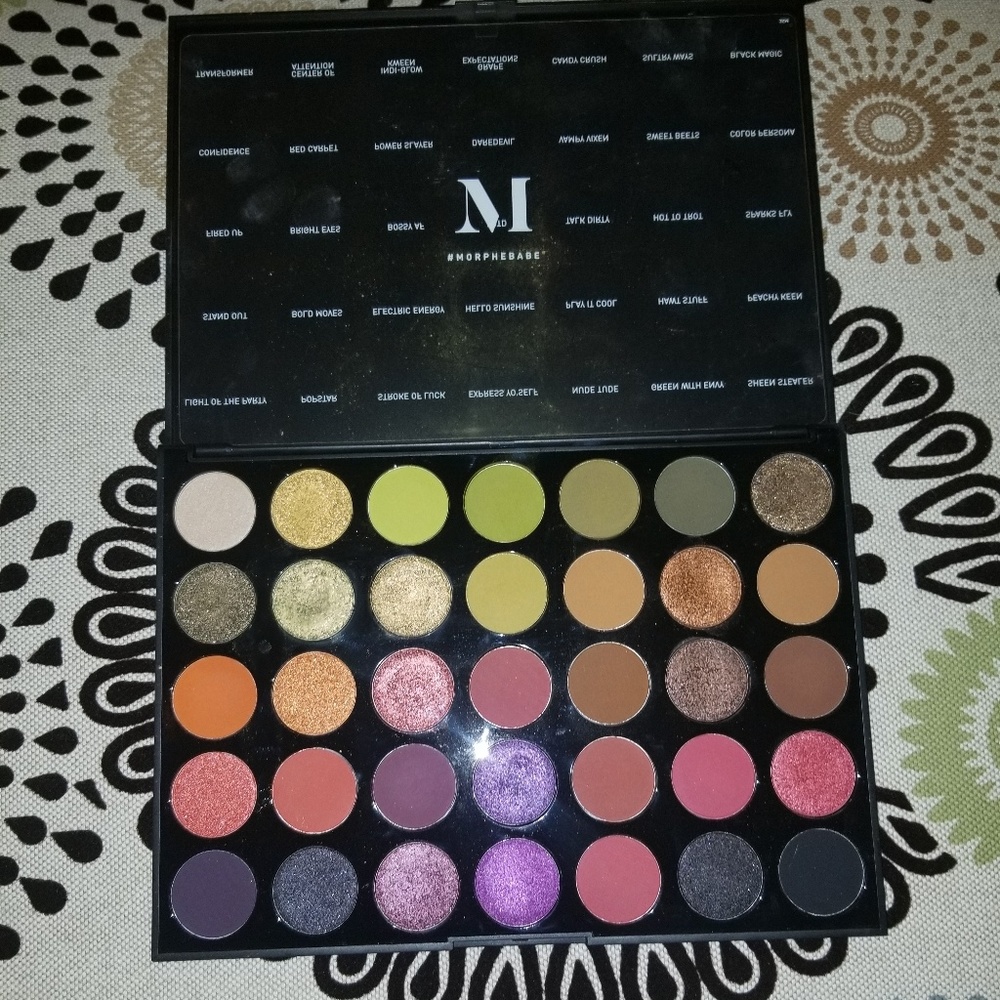 Morphe 35M pallet